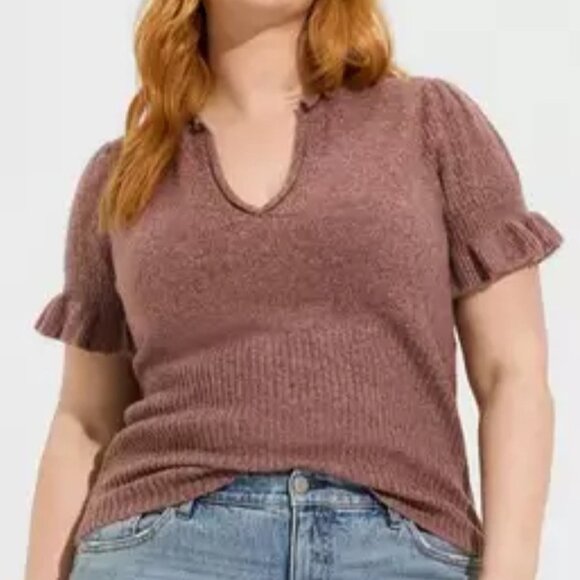 torrid Sweaters - NWOT Torrid Vintage Style Short Ruffle Sleeve Sweater 1X